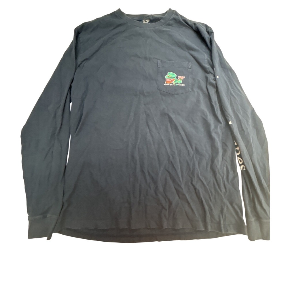Vineyard Vines t-shirt Men's size Medium black pocket long-sleeve Irish